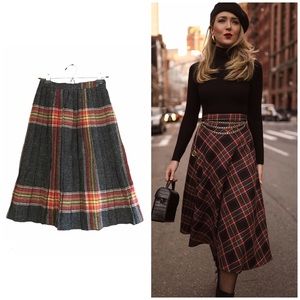 🌻Wool-Blend Plaid Pleated Skirt